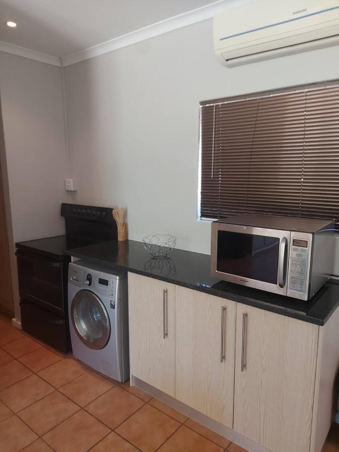 Apartment Mimosa Self-catering Durbanville