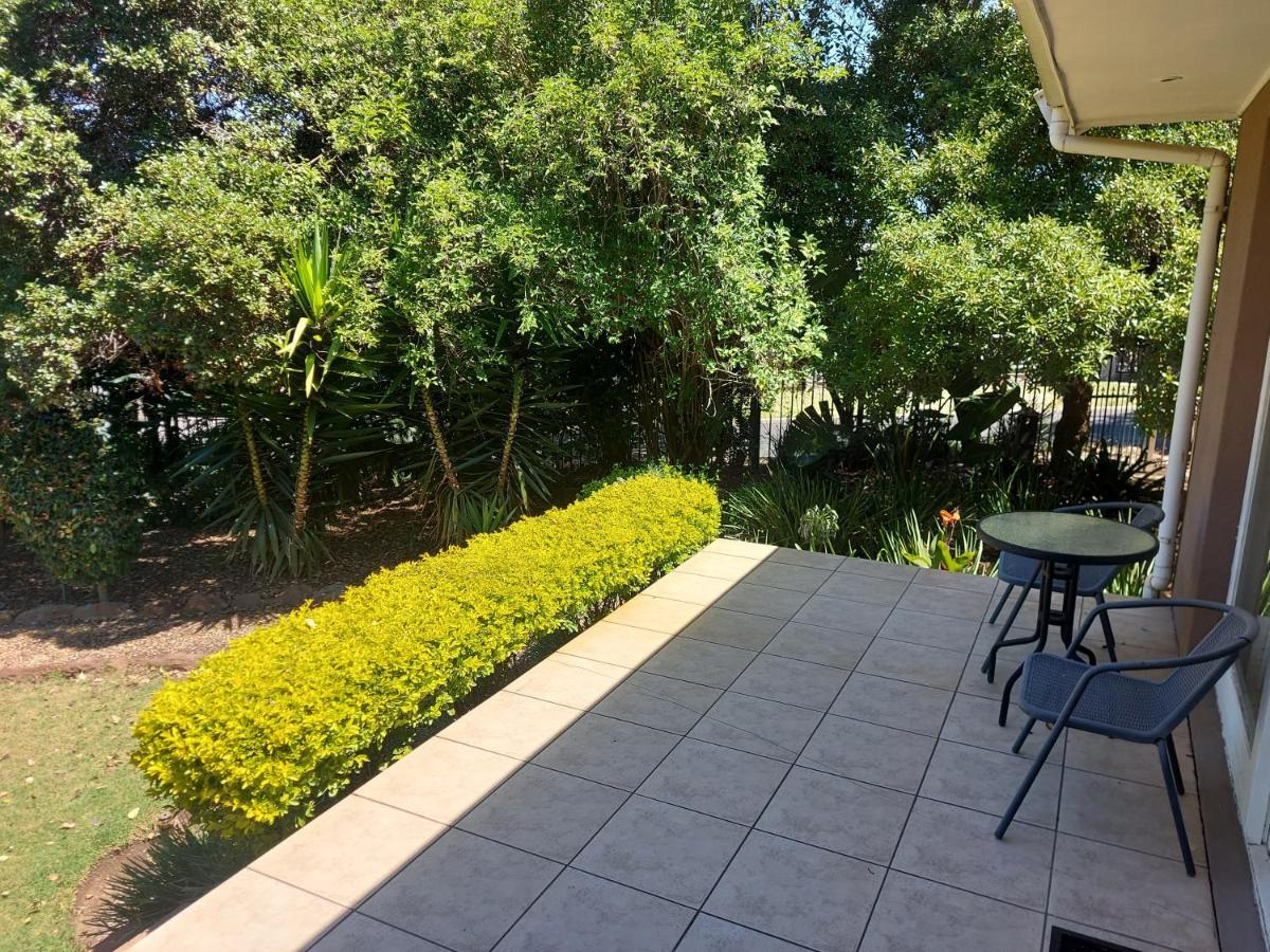 Mimosa Self-catering Apartment *